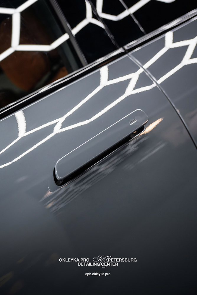 LiXiang L7 — оклейка антигравийной полиуретановой пленкой